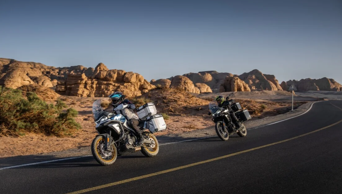 CFMOTO 700MT Adventure EURO5+