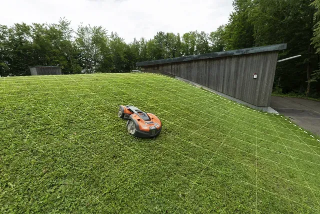 HUSQVARNA AUTOMOWER® 535 AWD EPOS™