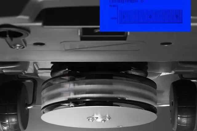 Husqvarna Automower® 305E NERA