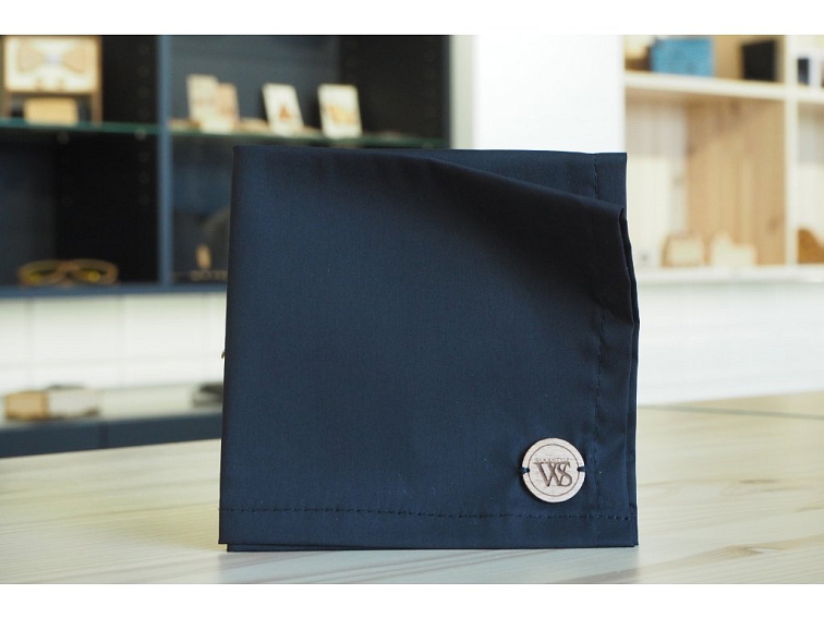 Kožený pásek, dřevěné manžetové knoflíčky a dřevěný motýlek: Ideální kombinace pro svatbu!