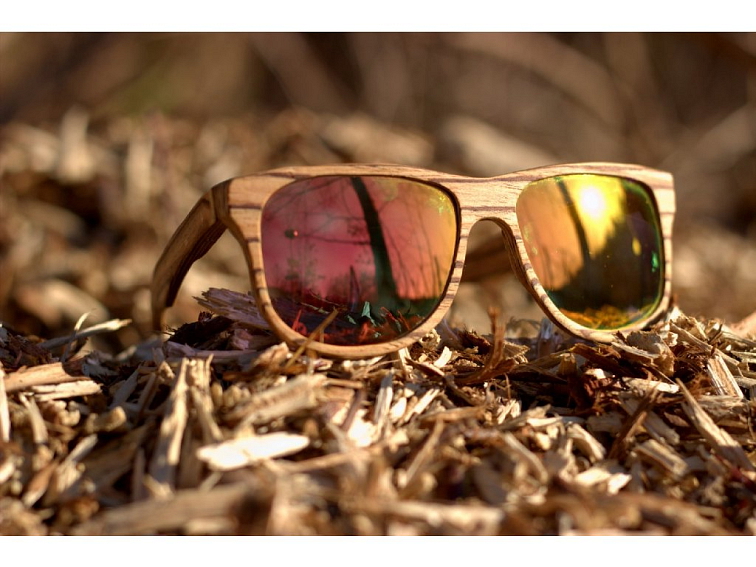 Spojení značky Megs a Wood style