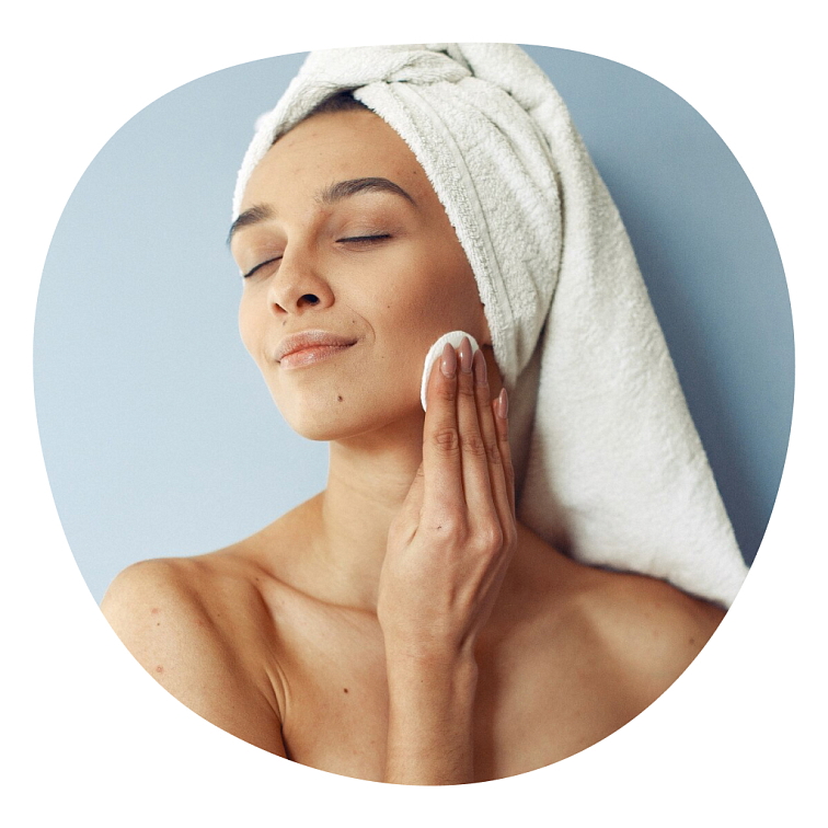 Odličovací sérum s rozprašovačem 200 ml