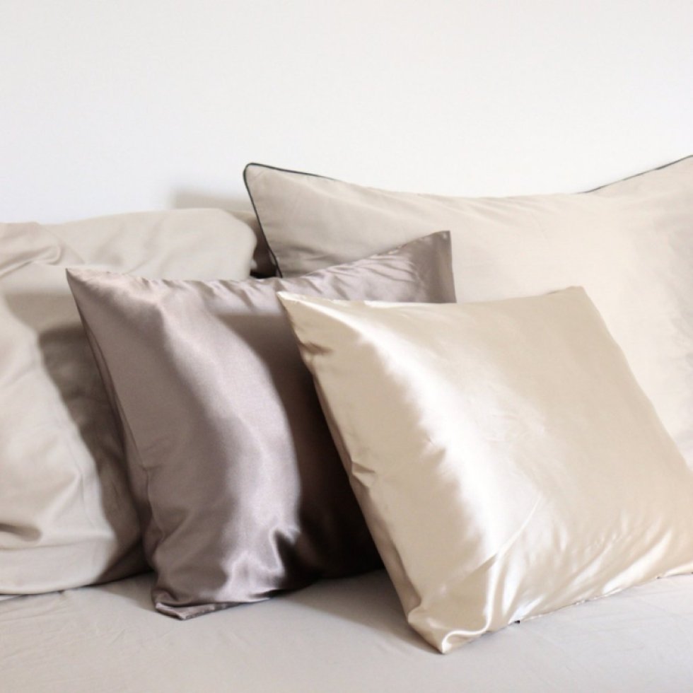 Saténový povlak na polštář - Champagne