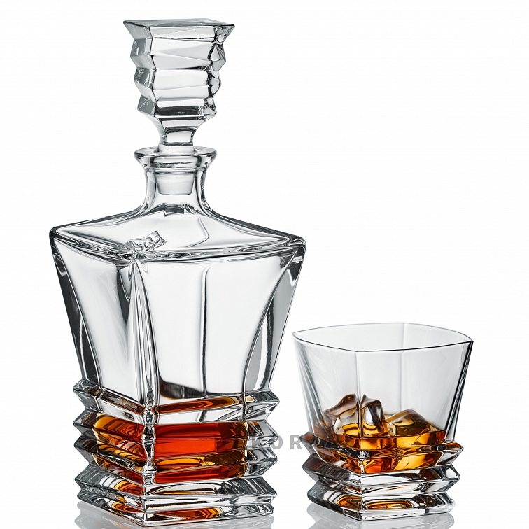 Bohemia Jihlava karafa na whisky Rocky 850 ML