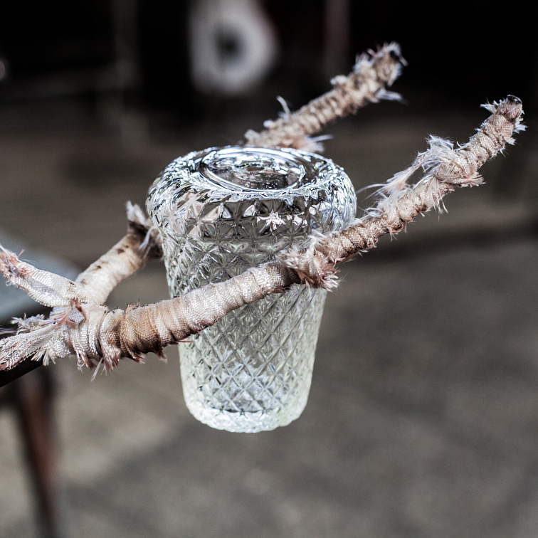 Meadows dárková sada vonných svíček Shadow Dance 3 x 80 g