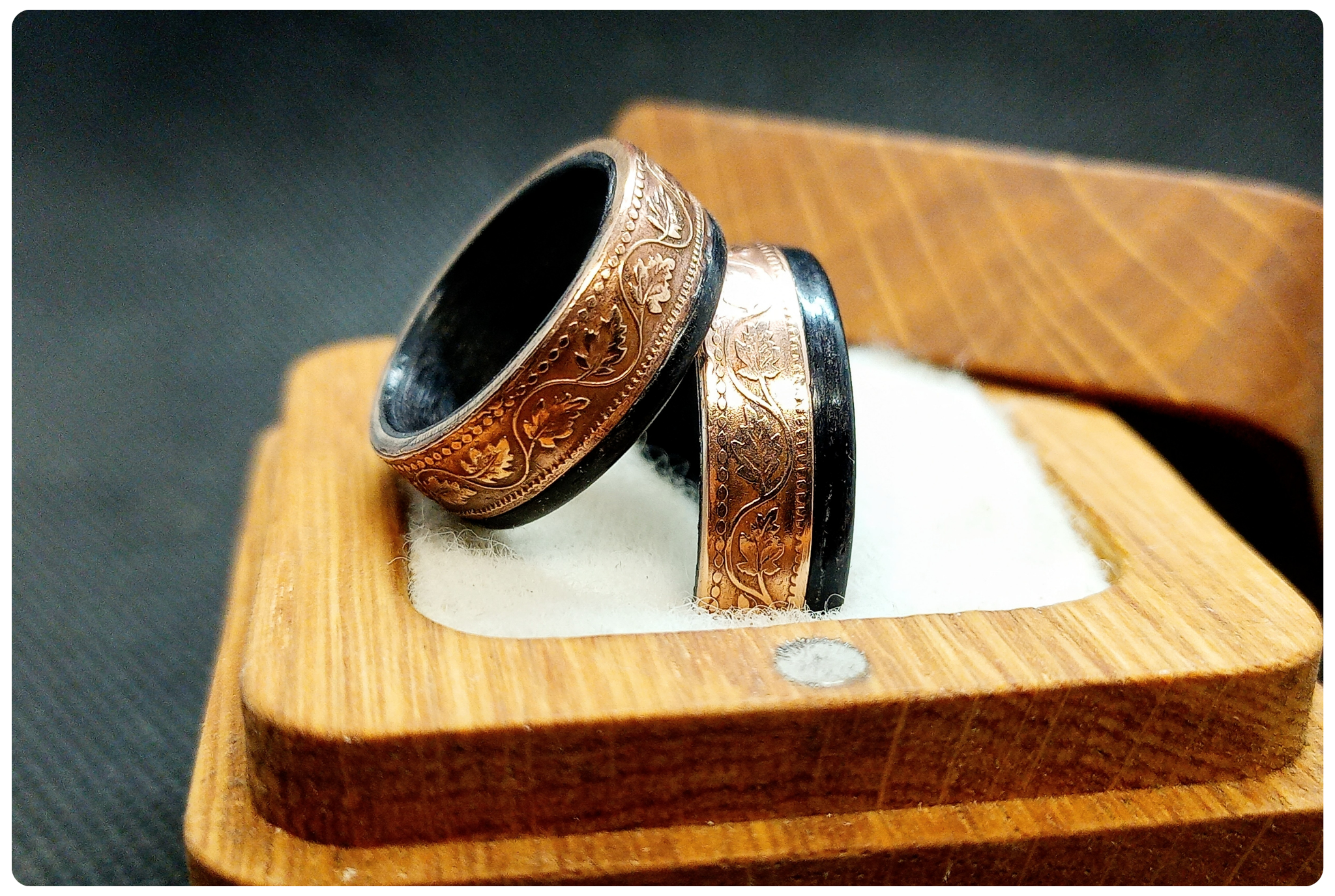 Prsten Dinarja z historické mince