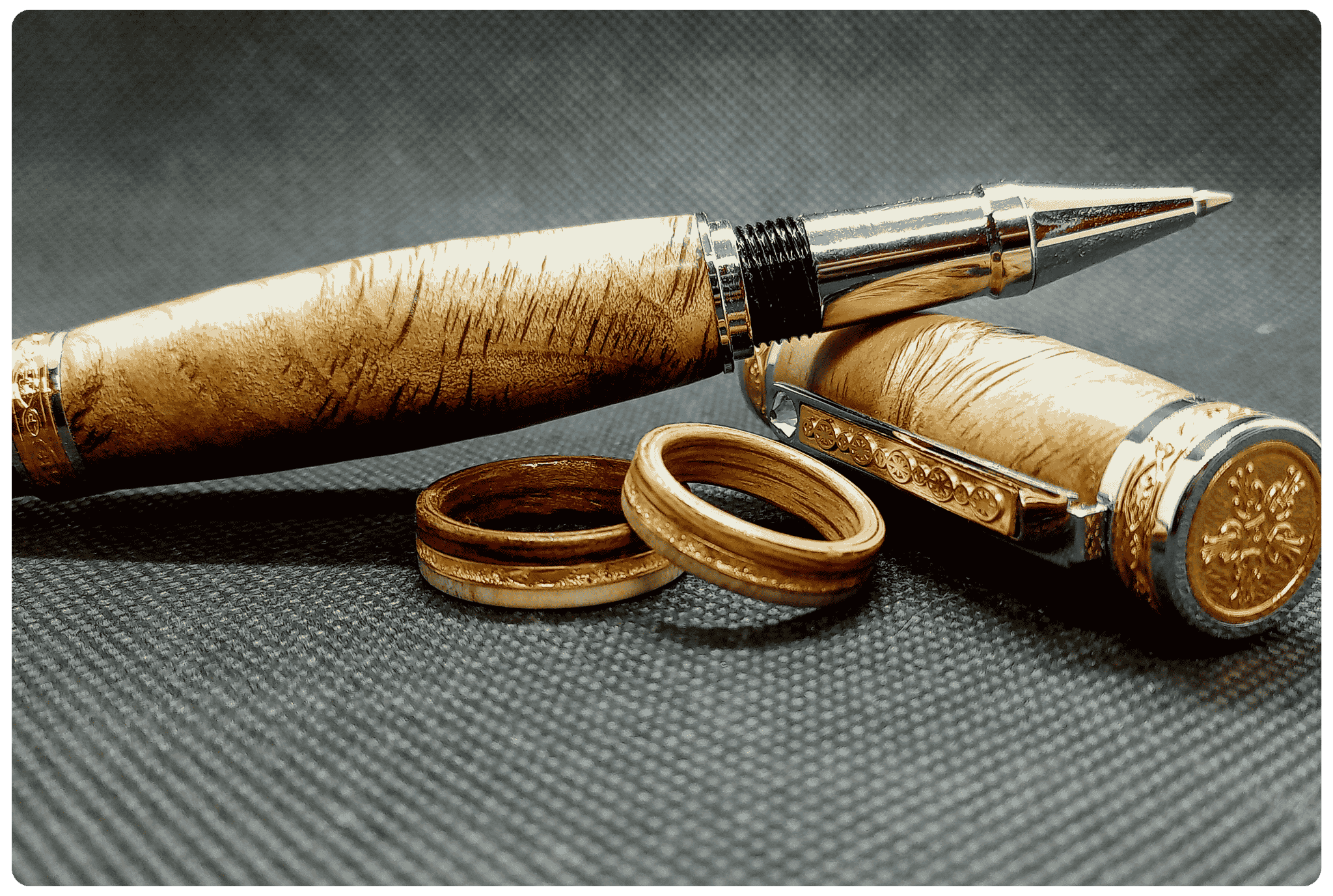 Dřevěný prsten Golden Deer