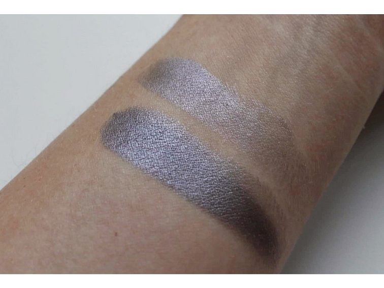 Minerální Zapékaný Oční Stín 19 - Šedofialová s Fialovorůžovým Třpytem