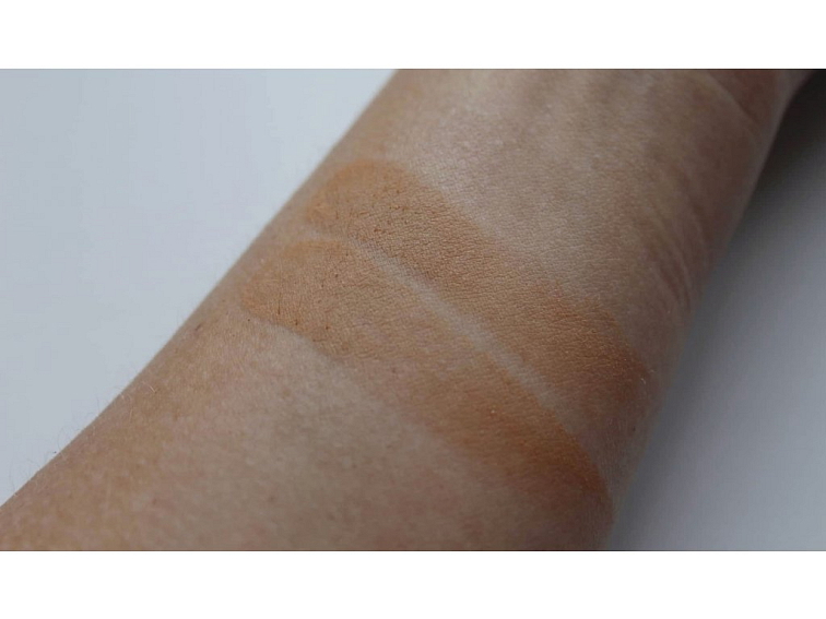 Minerální Zapékaný Matný Oční Stín - Středně Hnědá MATT 03