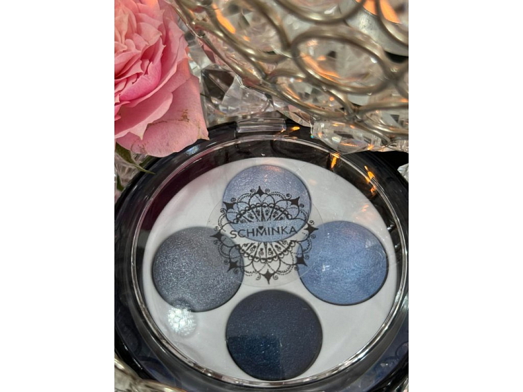 QUATTRO Paletka Oční Stíny - Blue Sky