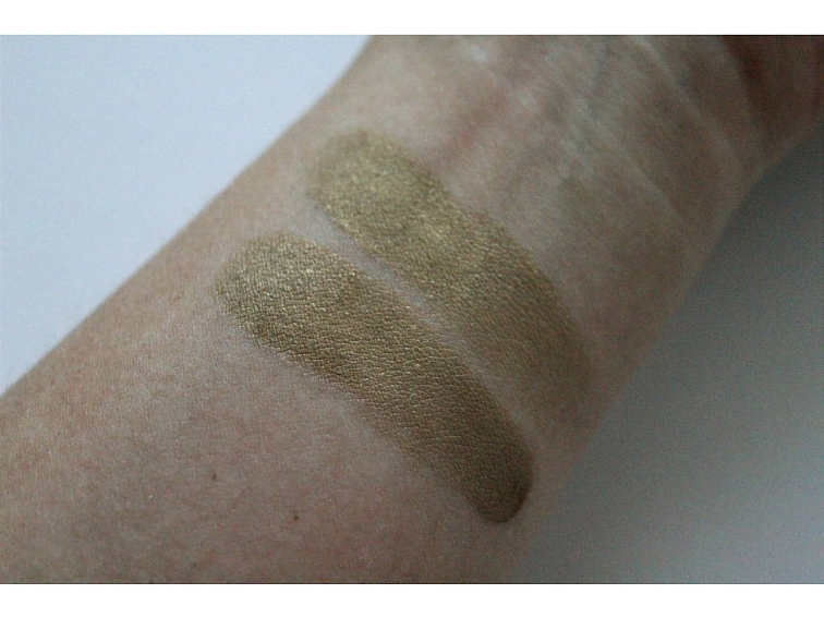 Minerální Zapékaný Oční Stín 34 - Zelenkavý se Zlatozelenou Perletí