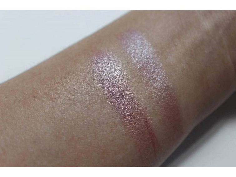 Minerální Oční Stíny MINI 48 - Třpytivá Tělová s Růžovým Podtónem