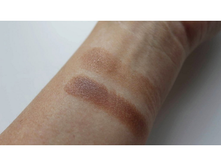 Minerální Zapékaný Oční Stín 12 - Perleťová Čokoládová