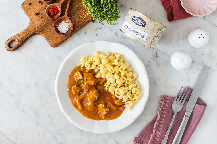 Vegan paprikáš v plechovce