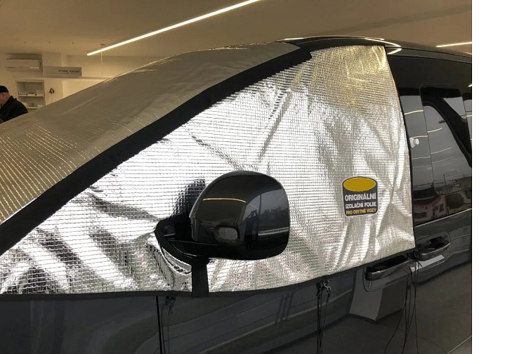 Izolační kabát Hyundai Staria 2022 +