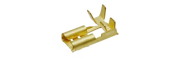 Konektor dutinka 6,3mm boční