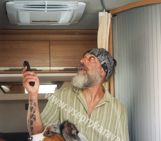 Vnitřní jednotka ke klimatizaci FJX4 2200 OE bez osvětlení