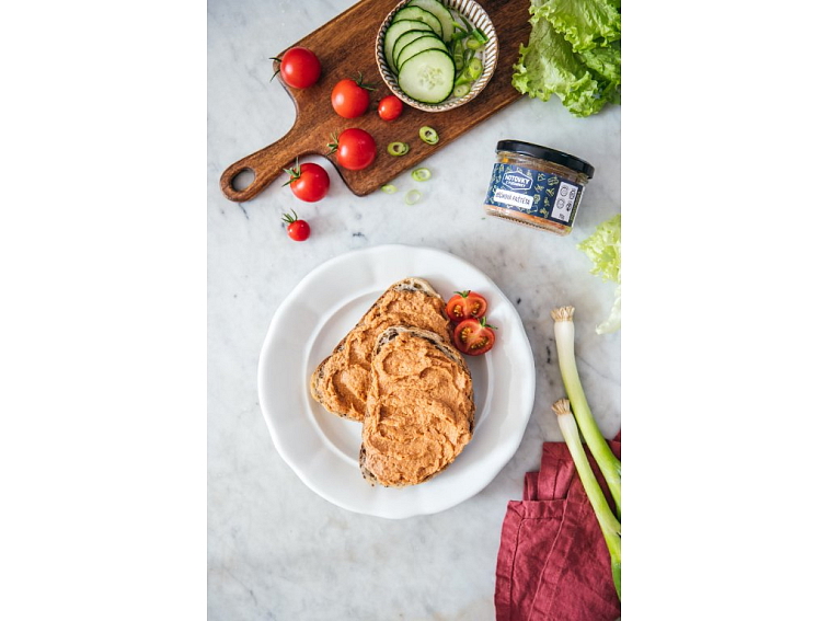 Bůčková paštika, Hotovky z plechovky