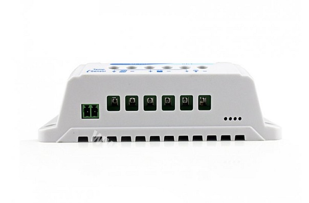 PWM solární regulátor EPever 10A 12/24V s LCD displejem série VS