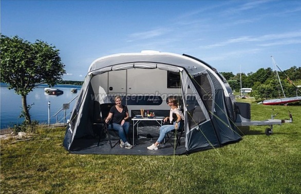 Vchodový předstan pro Adria Action 361