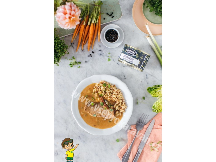 Hamburské vepřové stehno v plechovce