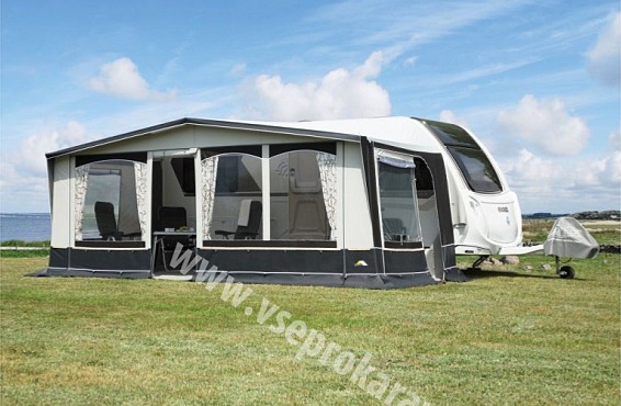 Předstan Jubilee 40, hloubka stanu 240 cm