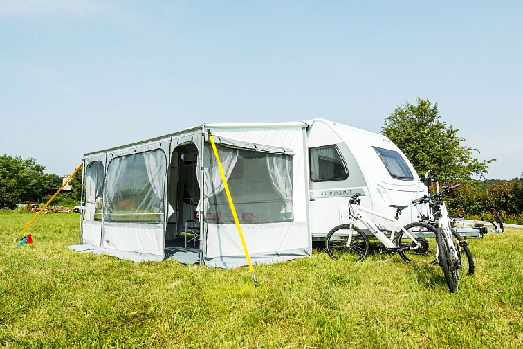 Předstan Fiamma Privacy Caravanstore ZIP XL