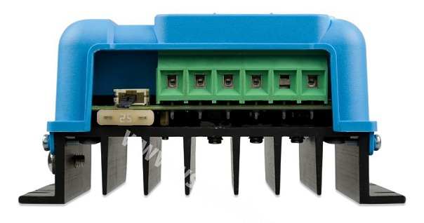 MPPT solární regulátor Victron Energy SmartSolar 100/20