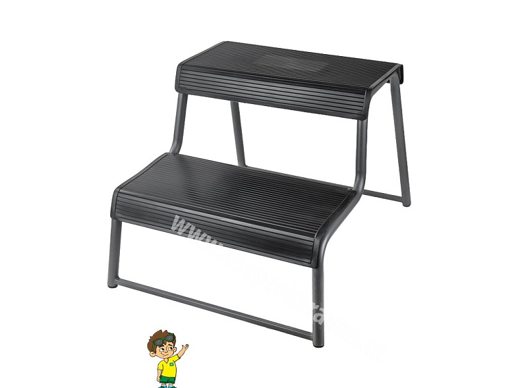 Dvoustupňový schůdek před karavan