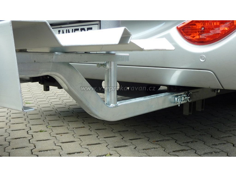 Nosič skútru na obytná vozidla Porto