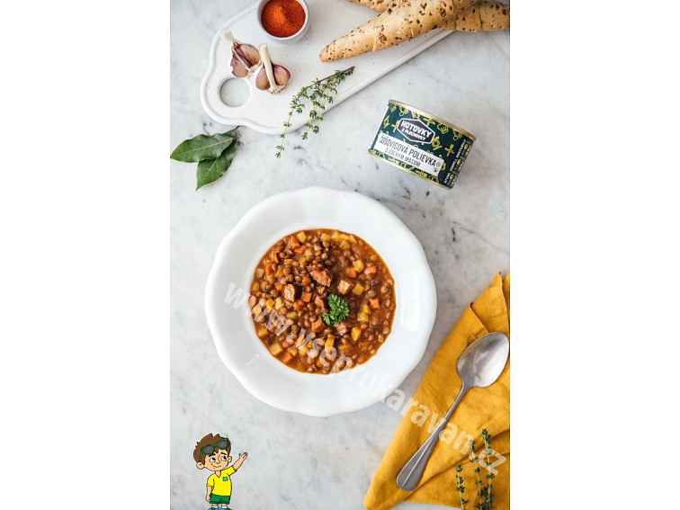 Čočková polévka s uzeným masem v plechovce