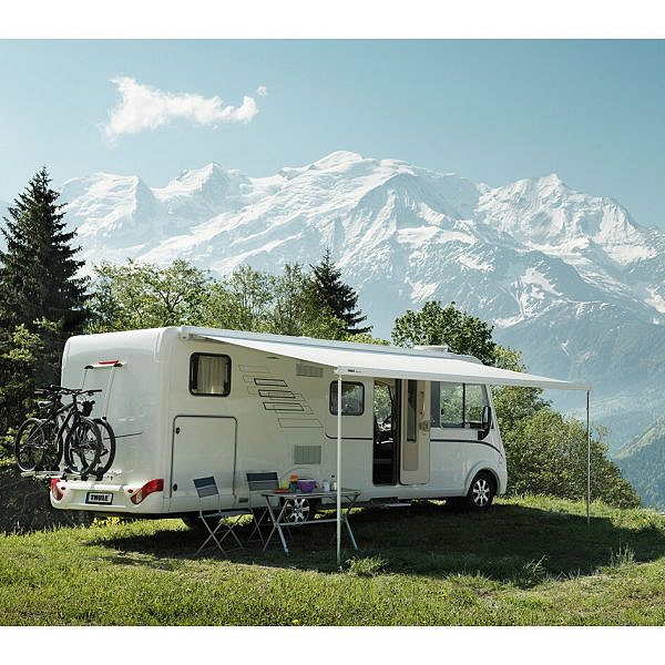 Markýza Thule Omnistor 8000 s motorem
