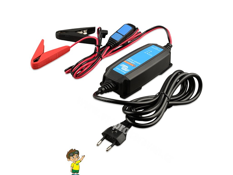 Chytrá nabíječka baterií BlueSmart 6V/12V - 1,1A IP65+DC konektor