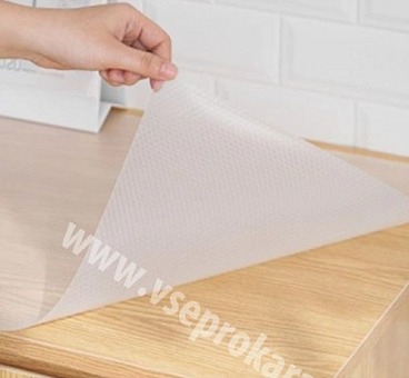 Ochranná protiskluzová podložka 3mx45cm