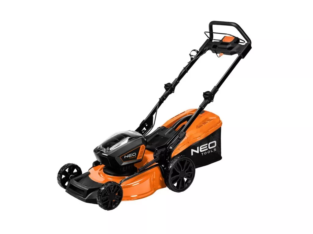 Na co si dát pozor při nákupu elektrické sekačky?