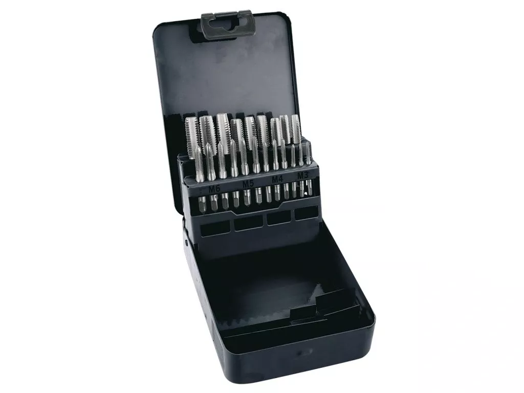 Řezání závitů – jaké jsou potřebné nástroje?