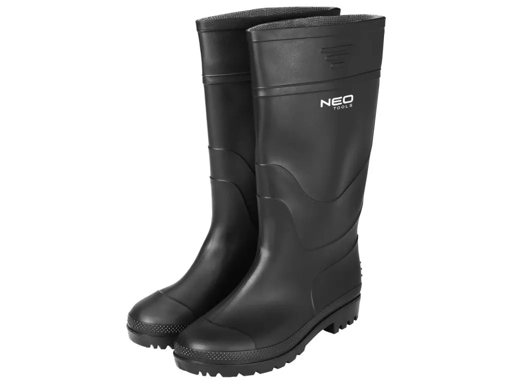 Jak vybrat dobrou pracovní obuv?