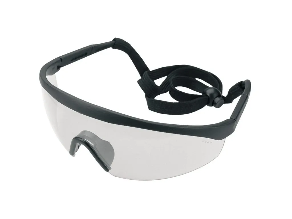 Jak vyčistit střechu od mechu a nečistot: Kompletní průvodce pro kutily