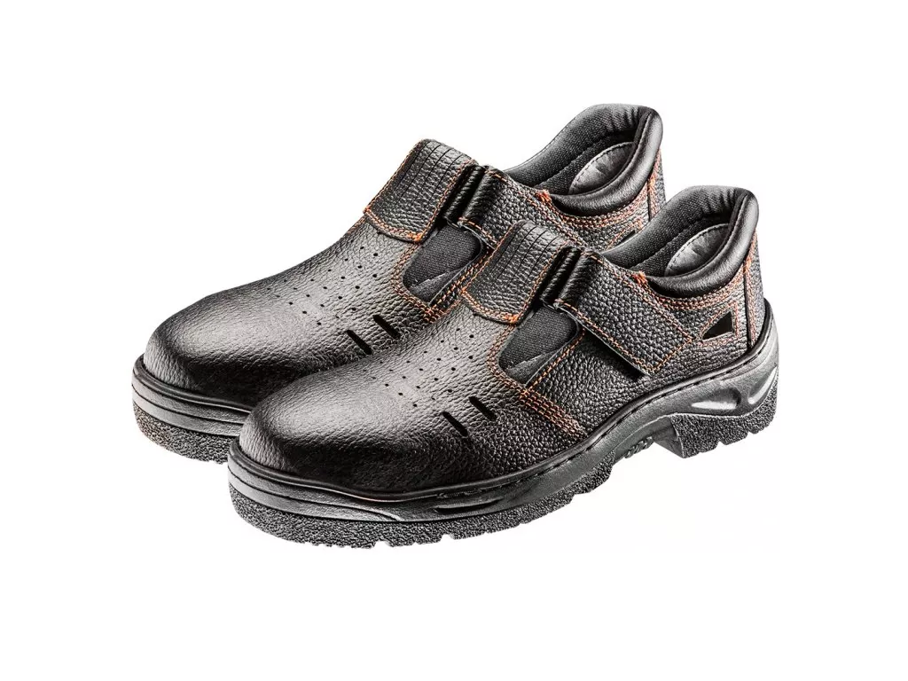 Jak vybrat dobrou pracovní obuv?