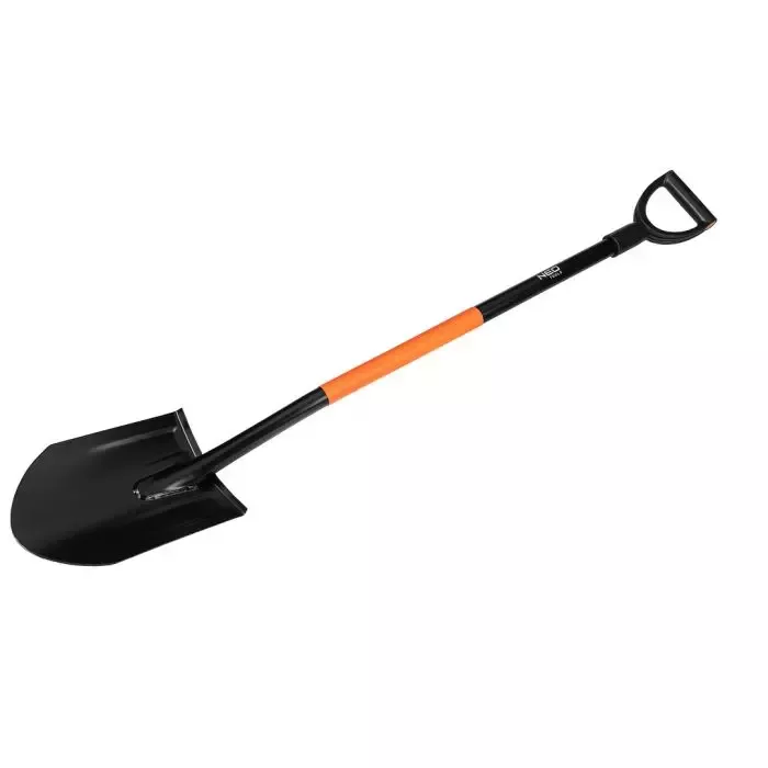 Jak vytvořit trávník ze semínka a z role?