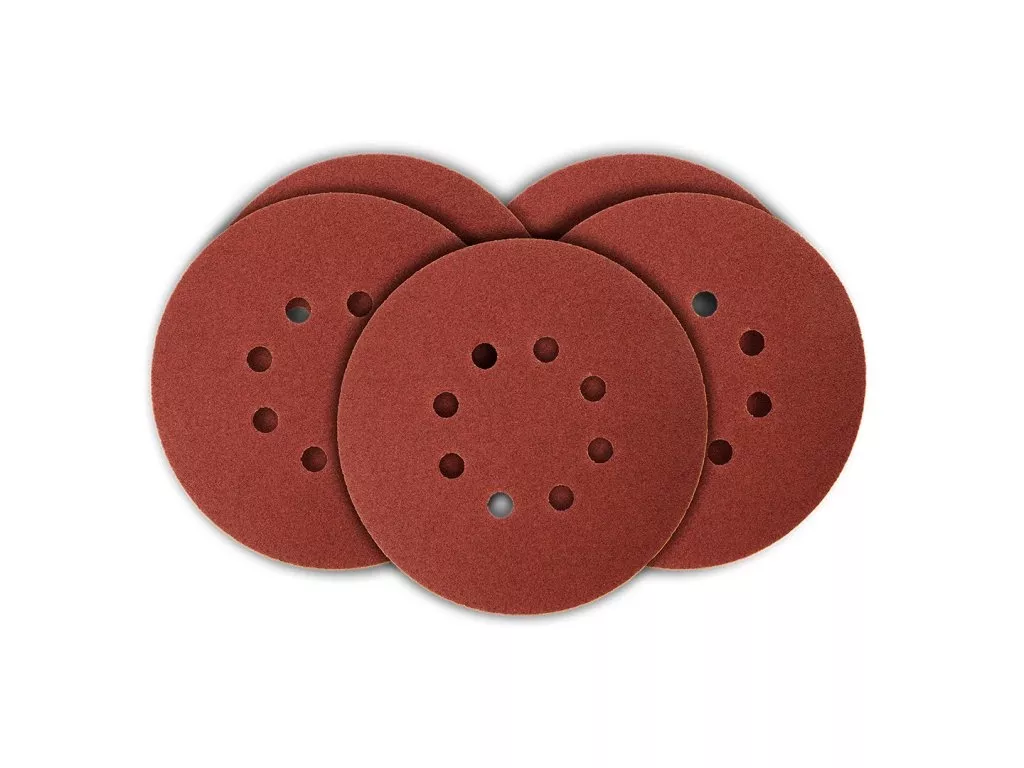 Natírání betonových a dřevěných plotů – nejdůležitější informace