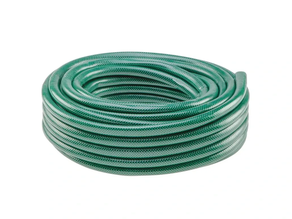 Co potřebujete pro výsadbu rybízu a spol.: nářadí, substrát, hnojivo