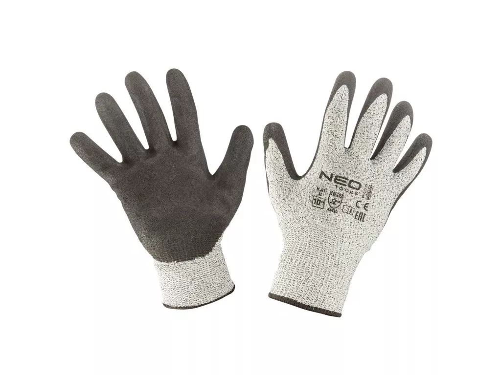 Jak vyrobit zahradní pergolu ze dřeva?