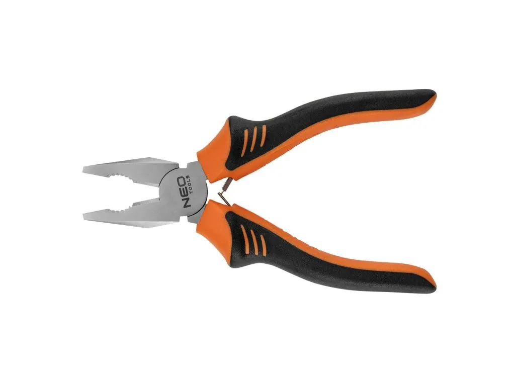 Skladování nářadí v garáži: Praktické triky, jak mít pořádek i v chaosu