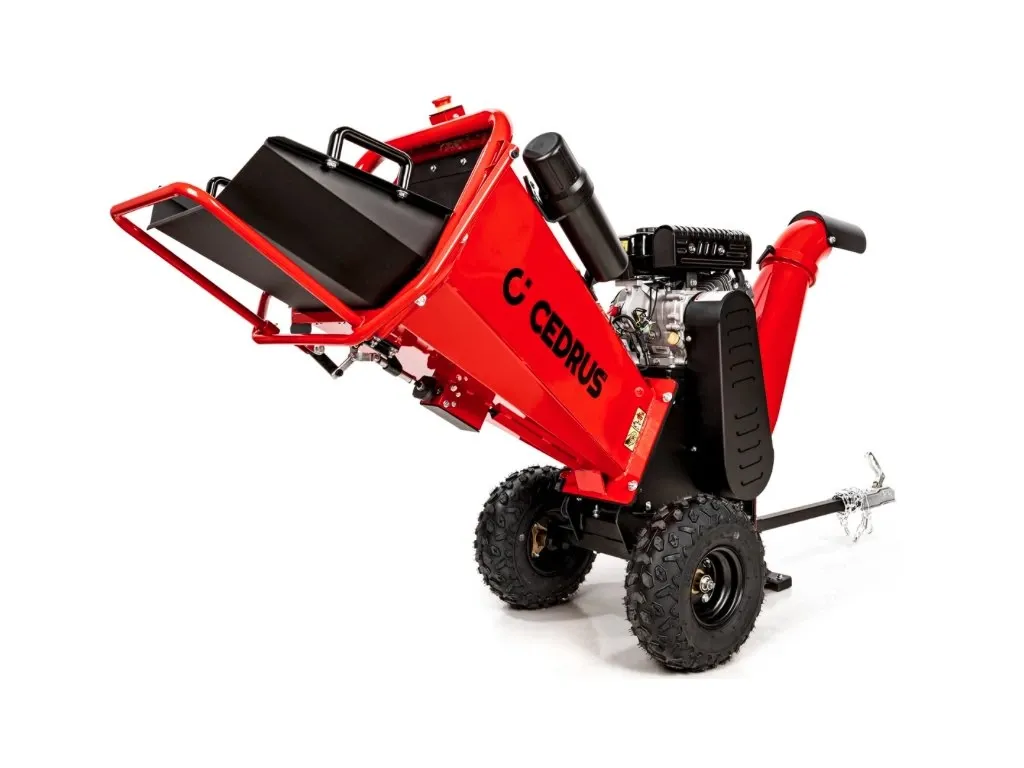 Frézovací drtič vs. nožový drtič: Kdy zvolit který typ?