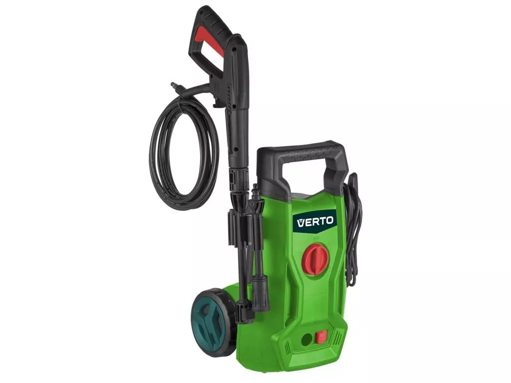 Čištění dlažebních kostek – tipy, čím a jak vyčistit kamennou příjezdovou cestu