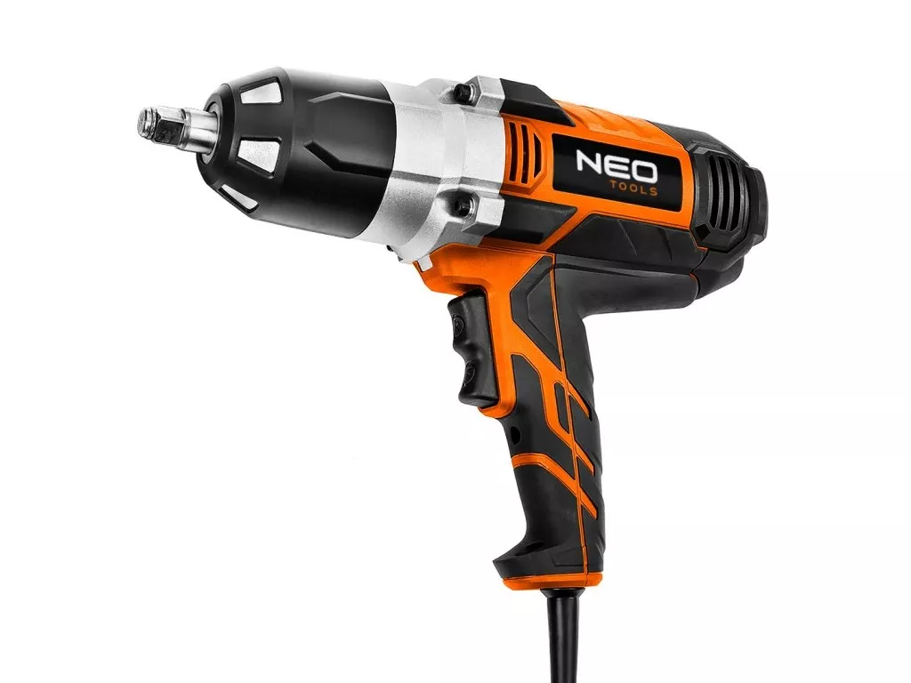 Jak vybrat perfektní dárek pro automechanika?