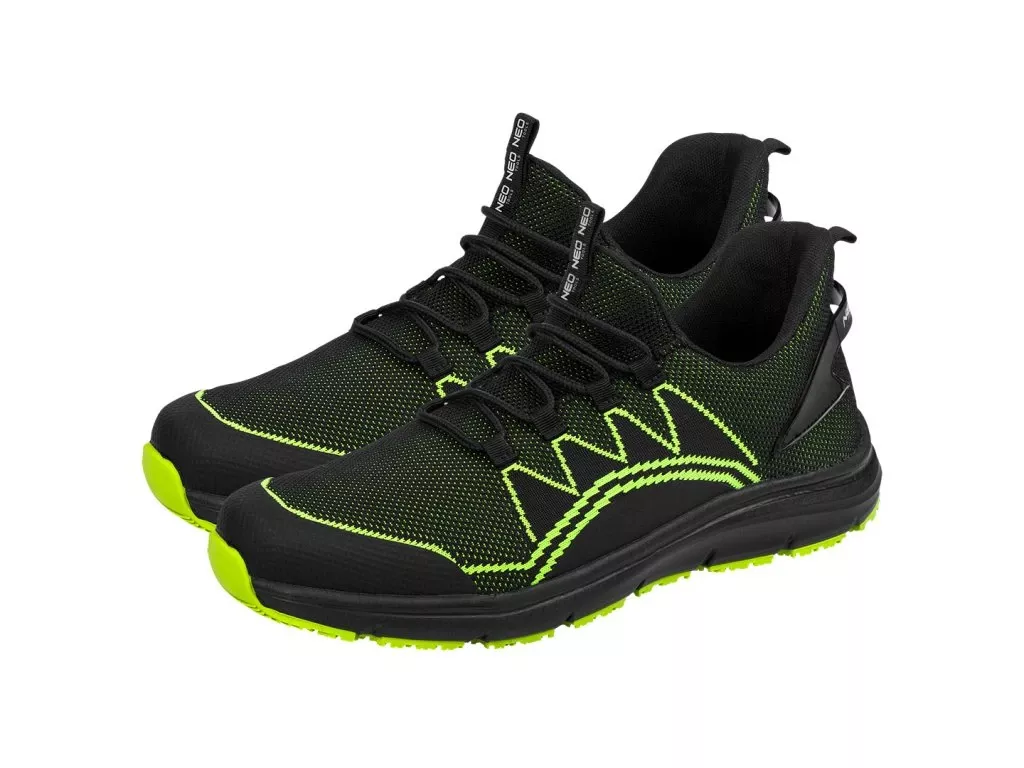 Nové standardy obuvi – jak vybrat správnou pracovní obuv?