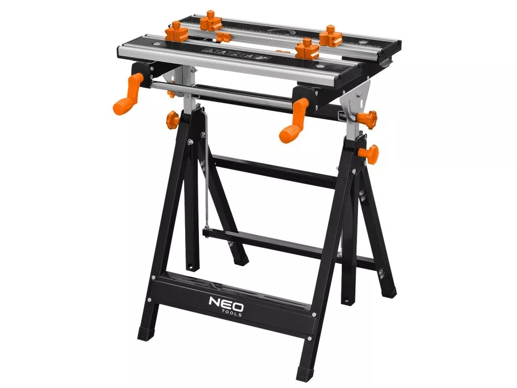 Udělej si sám - návod na výrobu dřevěného pracovního stolu