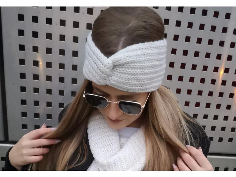 Pletené čelenka Elegance - béžová